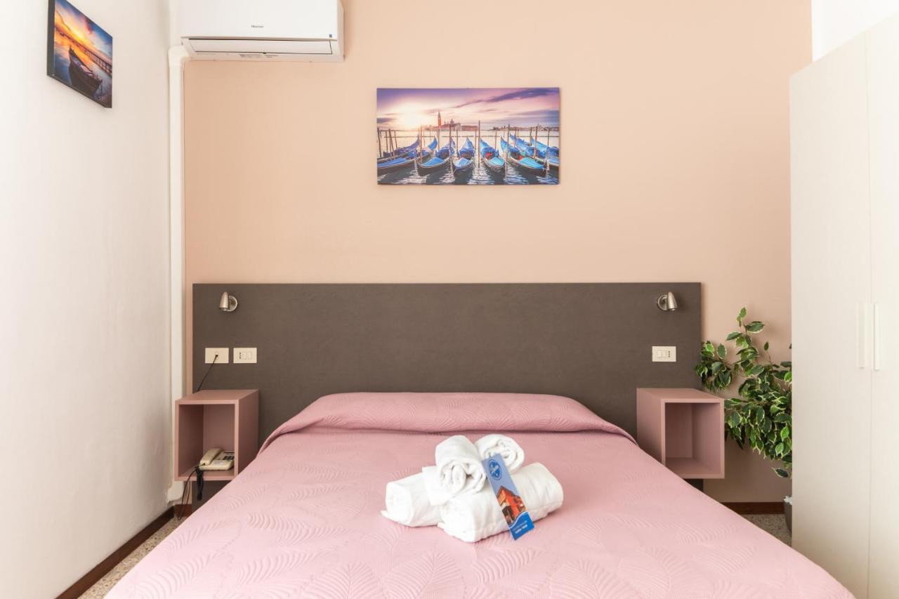 Hotel Laura Кавалино-Трепорти Екстериор снимка
