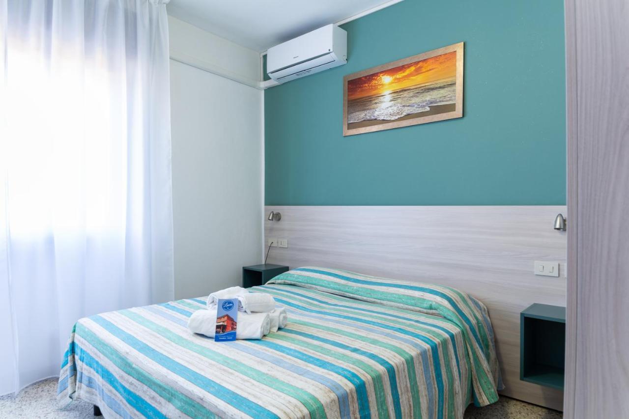 Hotel Laura Кавалино-Трепорти Екстериор снимка