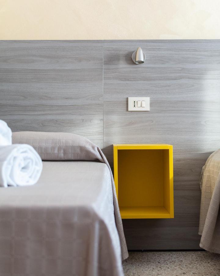 Hotel Laura Кавалино-Трепорти Екстериор снимка