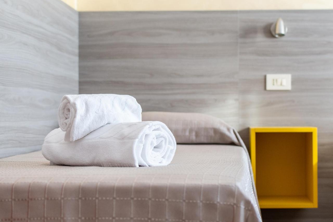 Hotel Laura Кавалино-Трепорти Екстериор снимка