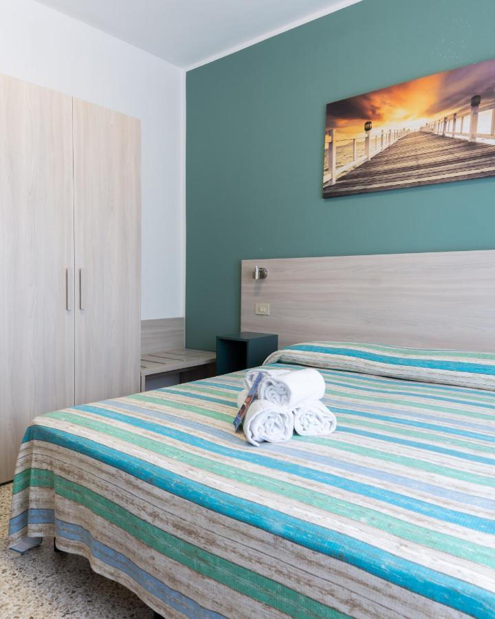 Hotel Laura Кавалино-Трепорти Екстериор снимка